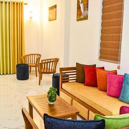 Twinstop Villa Minuwangoda Bagian luar foto