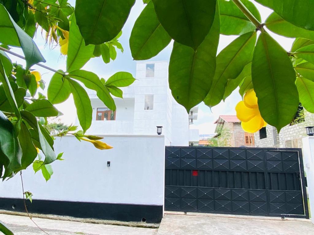 Twinstop Villa Minuwangoda Bagian luar foto