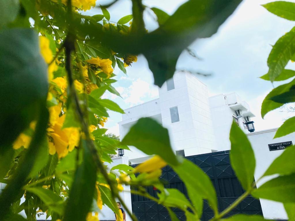 Twinstop Villa Minuwangoda Bagian luar foto